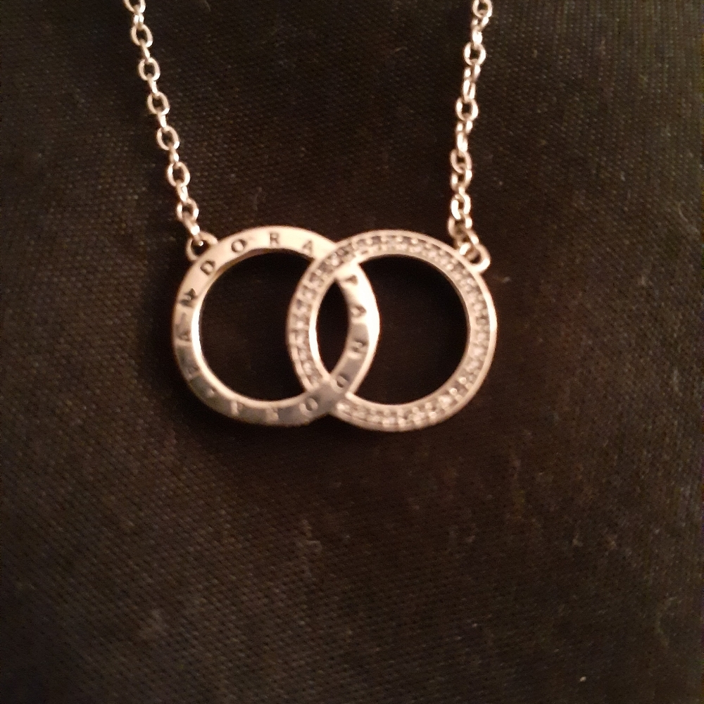 Pandora signature circle necklace with clear crys. - Picture 7 of 8